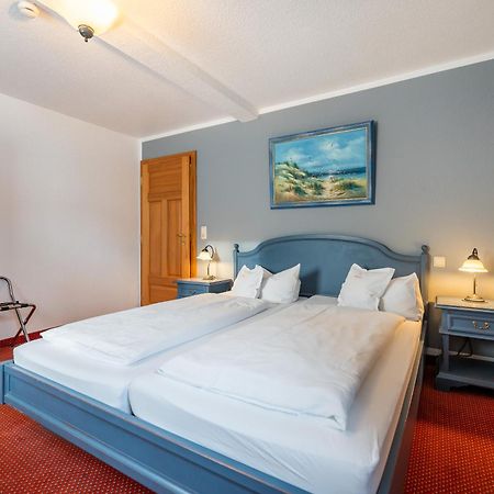 Hotel Garni Getreuer Eckart ビンツ エクステリア 写真