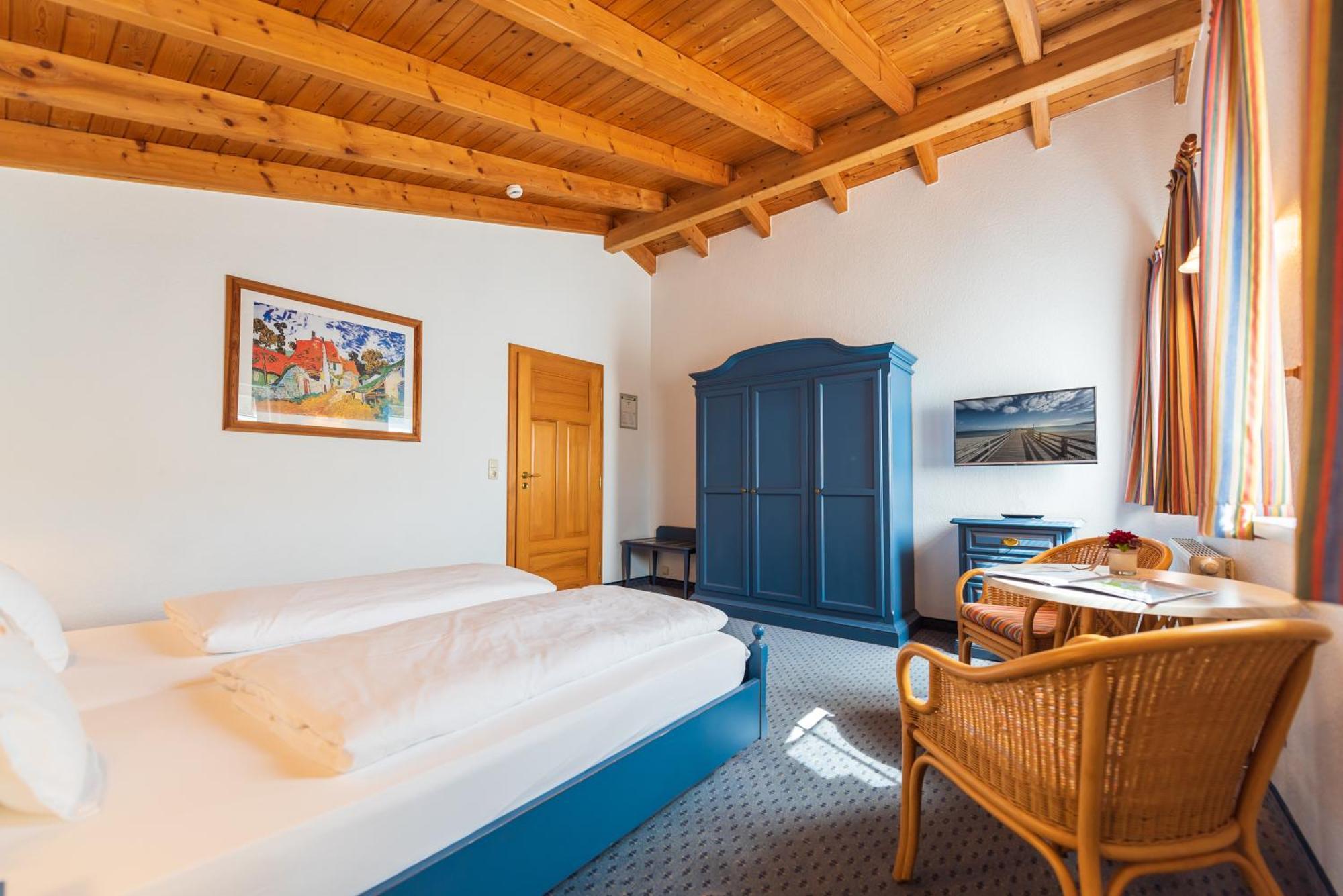 Hotel Garni Getreuer Eckart ビンツ エクステリア 写真
