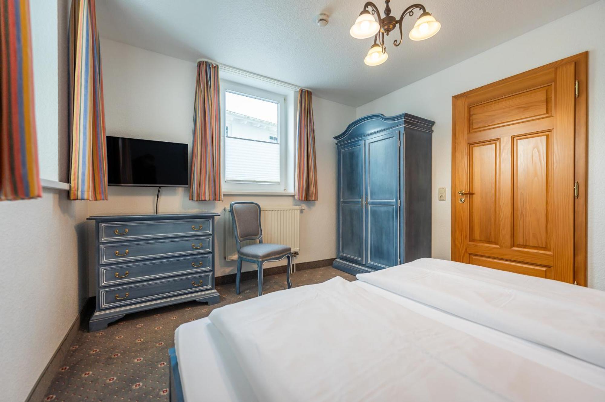 Hotel Garni Getreuer Eckart ビンツ エクステリア 写真